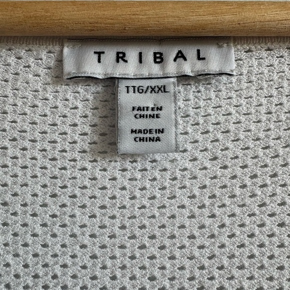 Tribal V-Neck Mesh Sweater | Size XXL - Picture 4 of 6